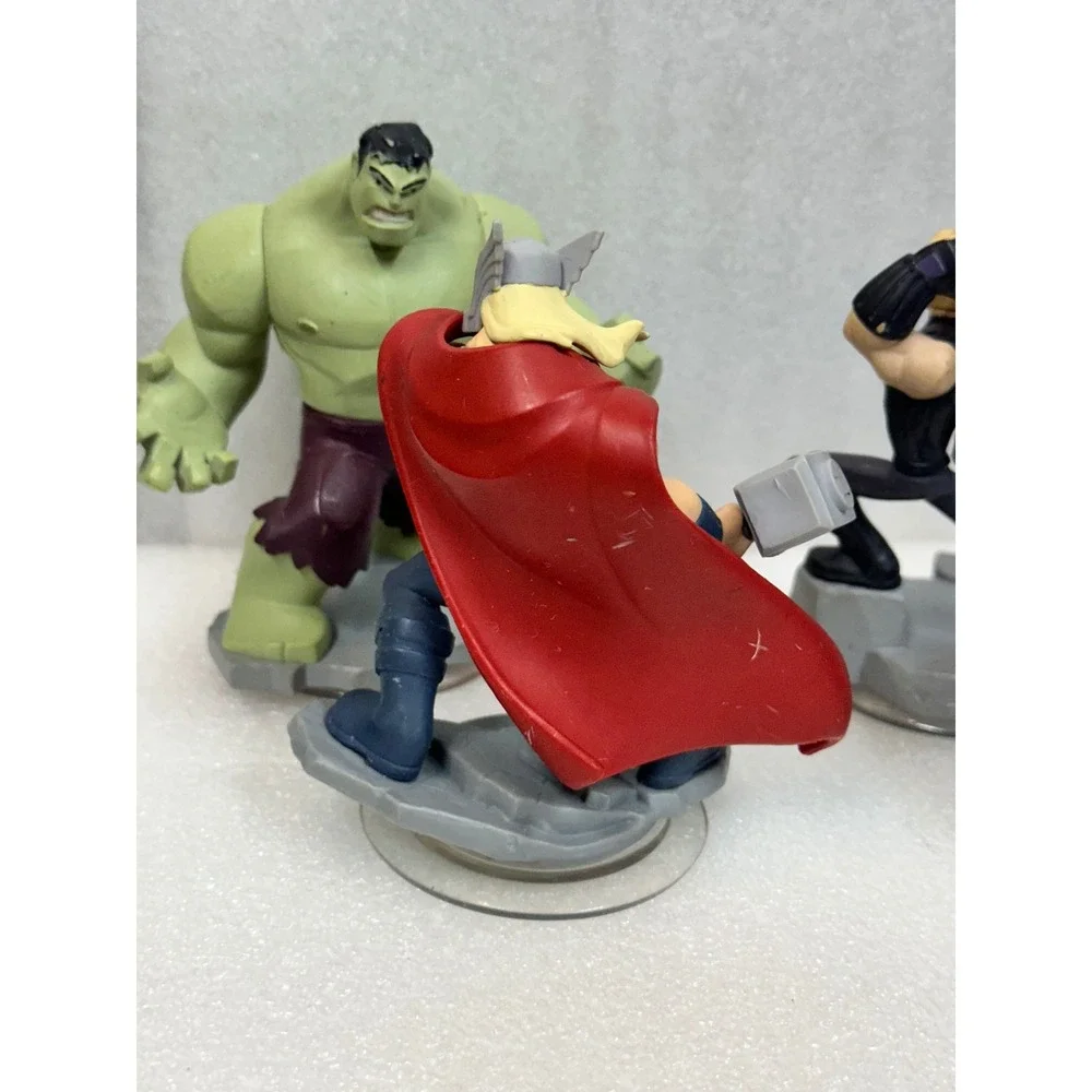 Disney Infinity‎ Marvel Avengers Hulk Hawkeye Thor Black Widow Figures 2.0